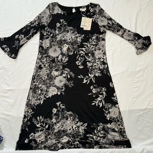Women’s Floral Dress-NWT